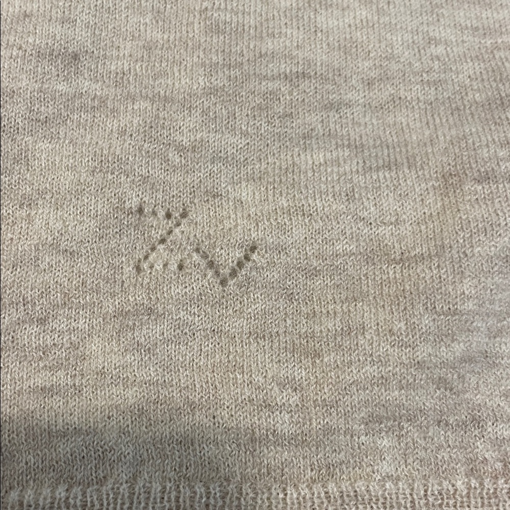 ZADIG & VOLTAIRE 100% thin cashmere skull embellished sweater M NWT defect - Picture 10 of 13